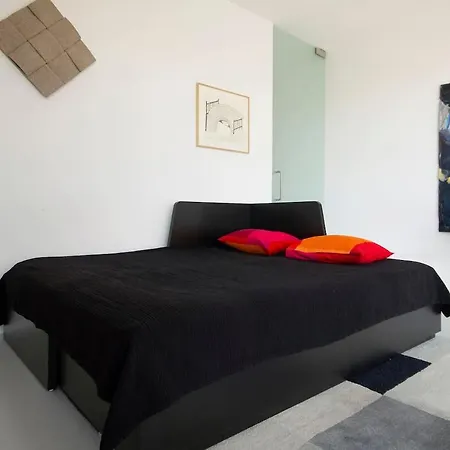 شقة Amazing Stylish Bedroom On Waterfront